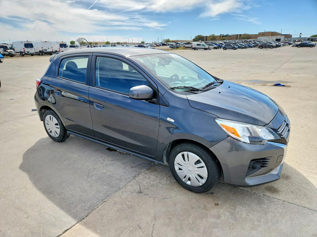 2024 Mitsubishi Mirage es