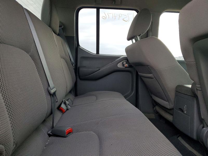 2012 Nissan Frontier s