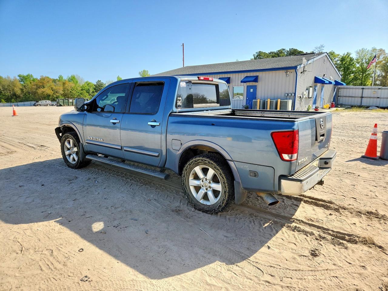 2012 Nissan Titan SV