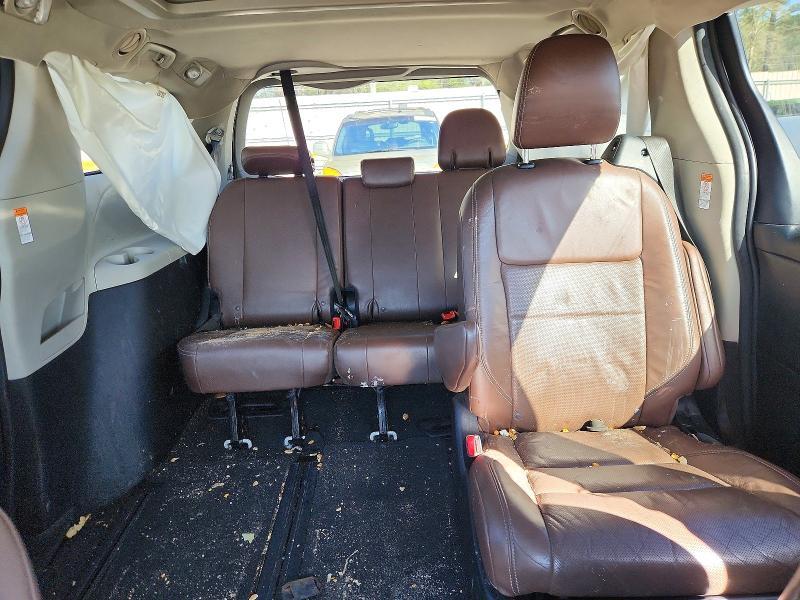 2016 Toyota Sienna Limited Premium 7-passenger