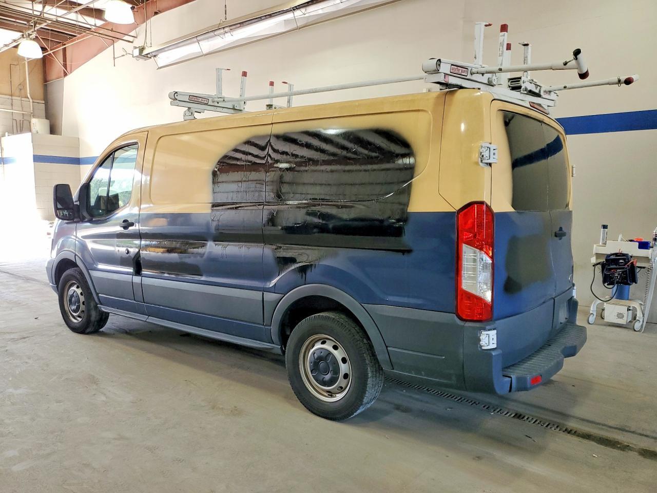 2015 Ford Transit