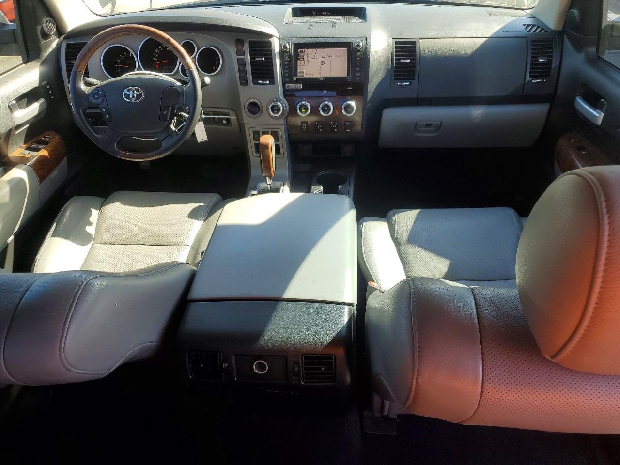 2013 Toyota Tundra Platinum