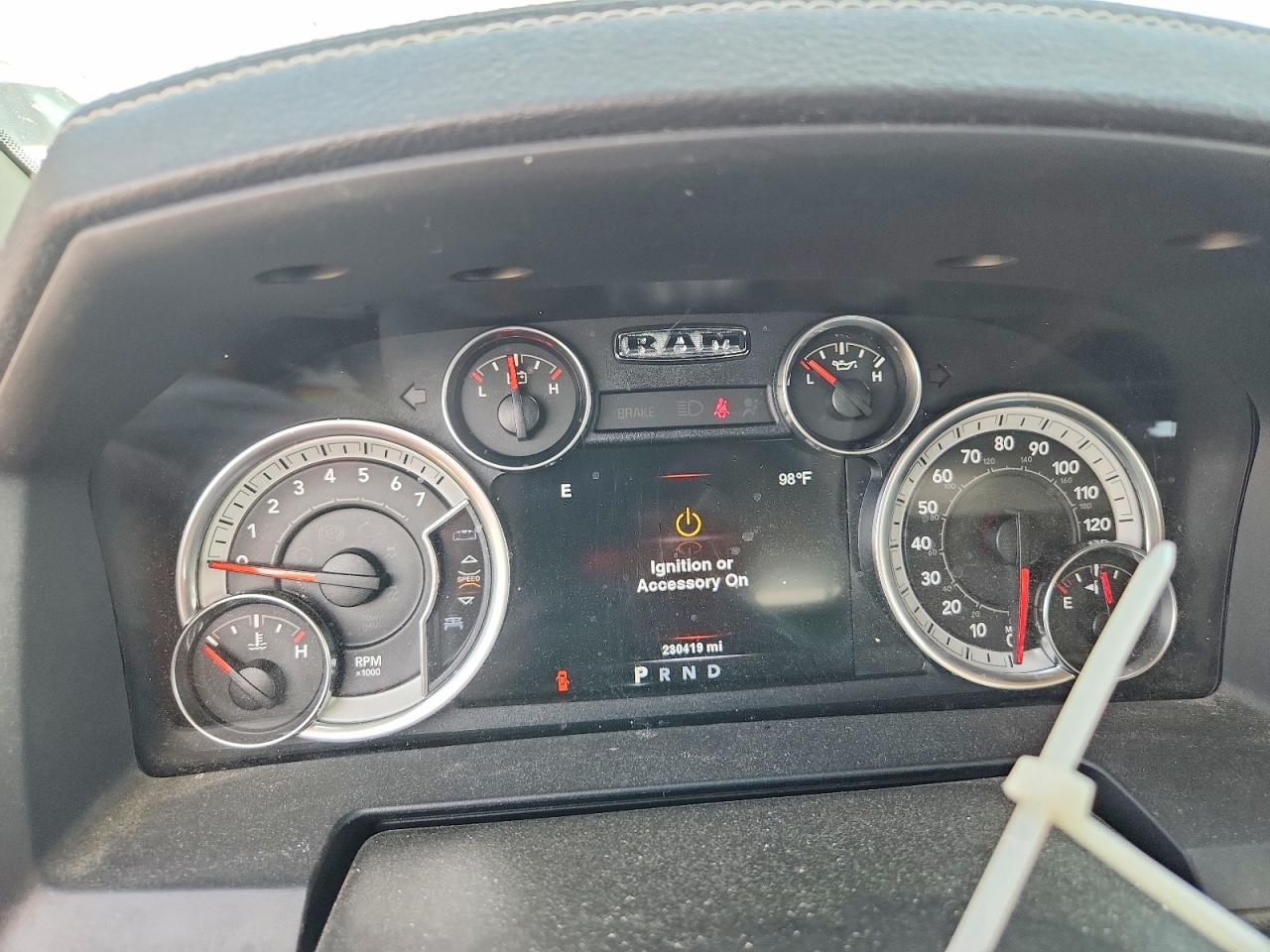 2013 Dodge RAM 1500 Sport