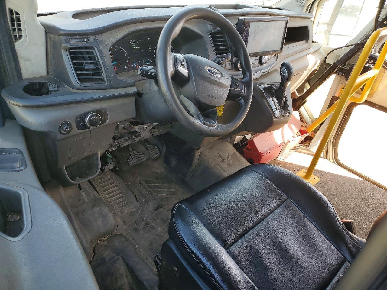 2021 Ford Transit Delivery Truck