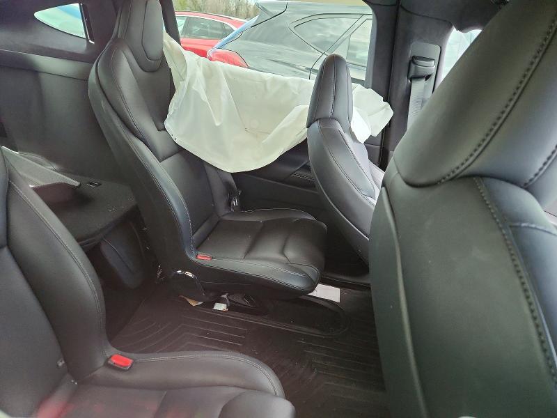 2022 Tesla Model x
