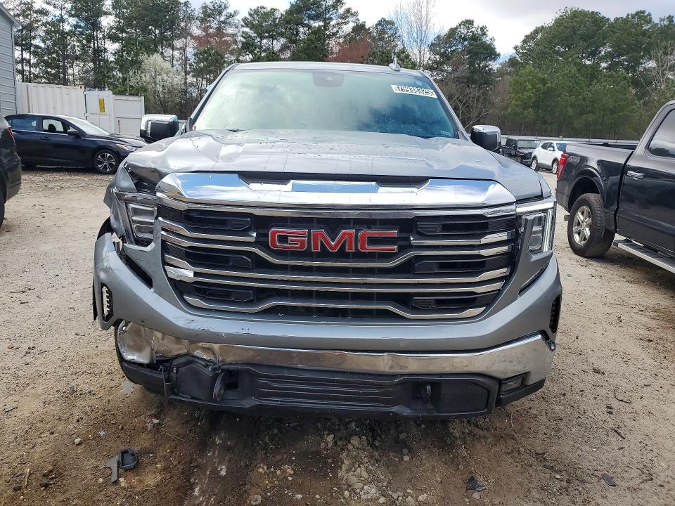 2025 GMC Sierra K1500 SLT