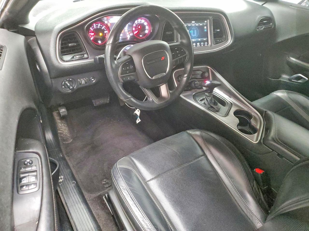 2019 Dodge Challenger sxt