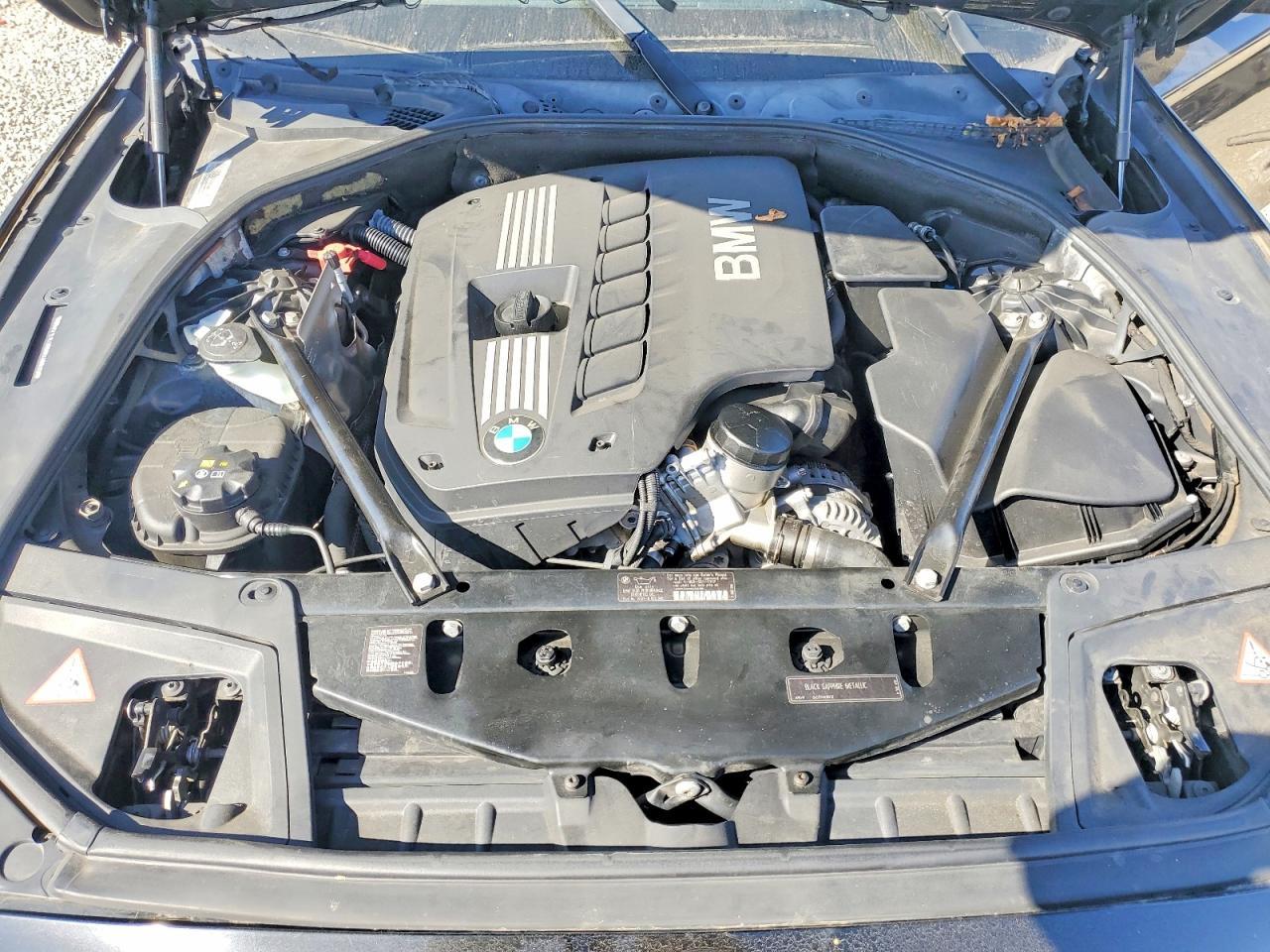 2011 BMW 528 i