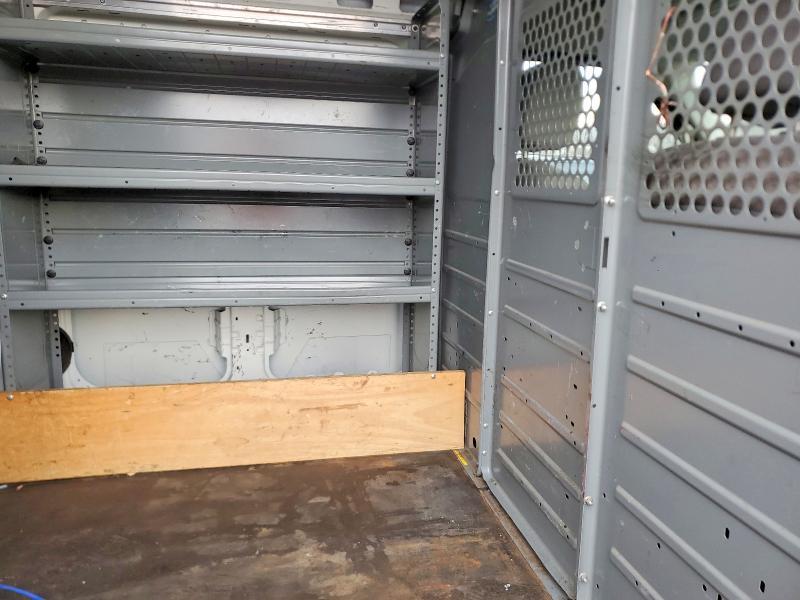 2013 Nissan NV 2500 HD S