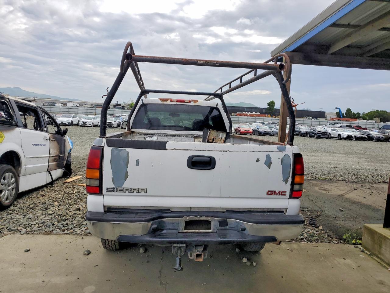 2006 GMC Sierra C2500 Heavy Duty