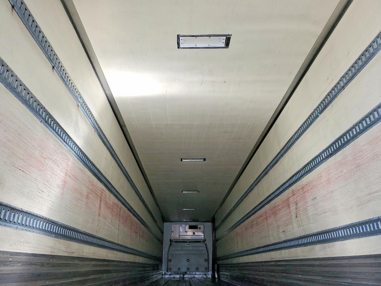 2015 Utility VS2RA Refrigerated Van Trailer