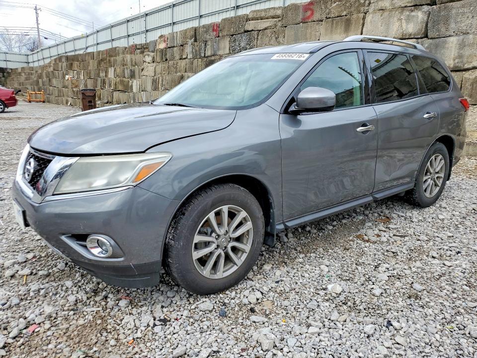 2015 Nissan Pathfinder sv