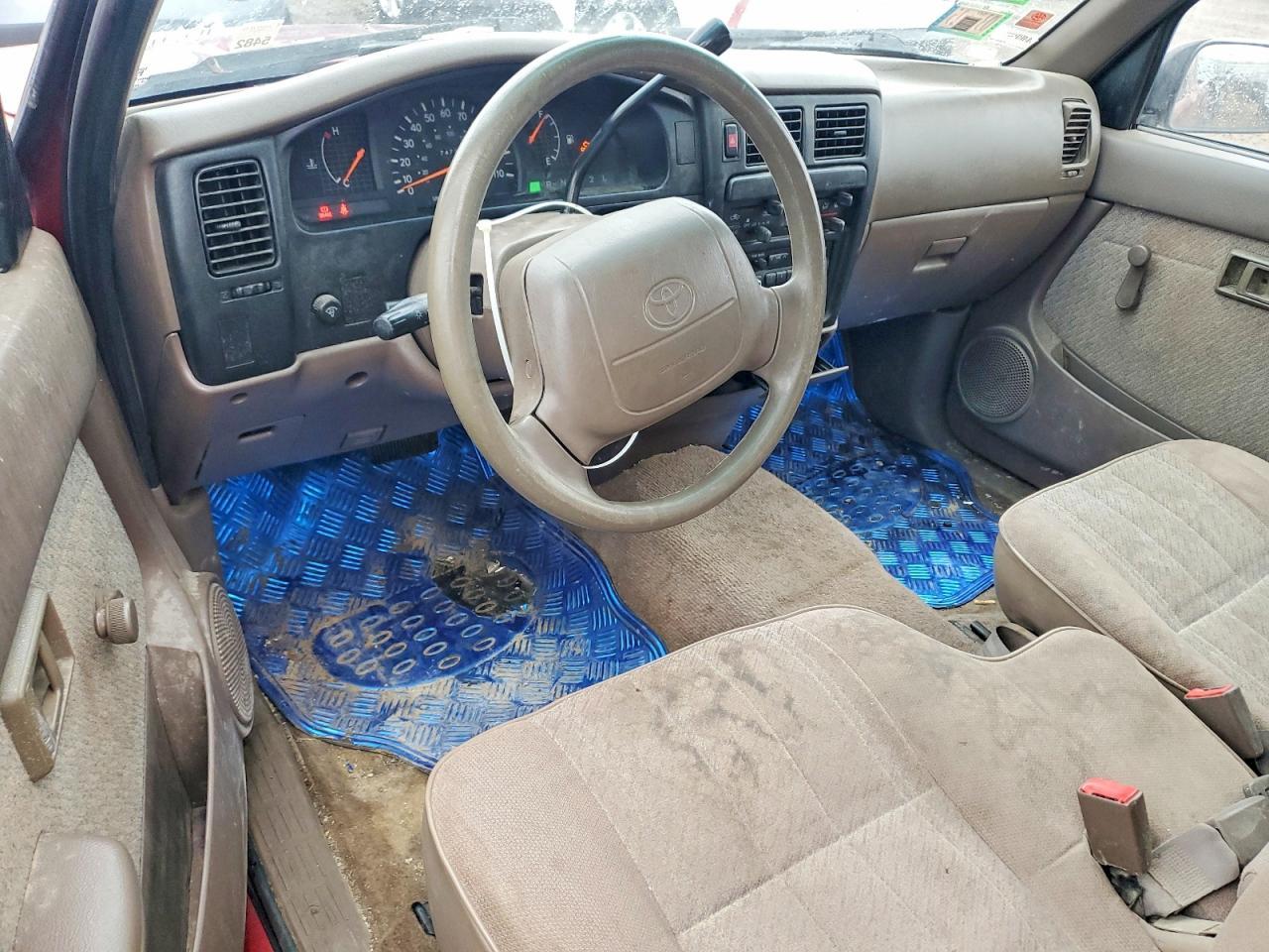 1995 Toyota Tacoma Base