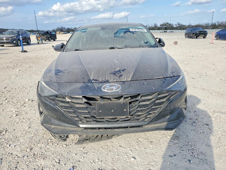 2021 Hyundai Elantra se