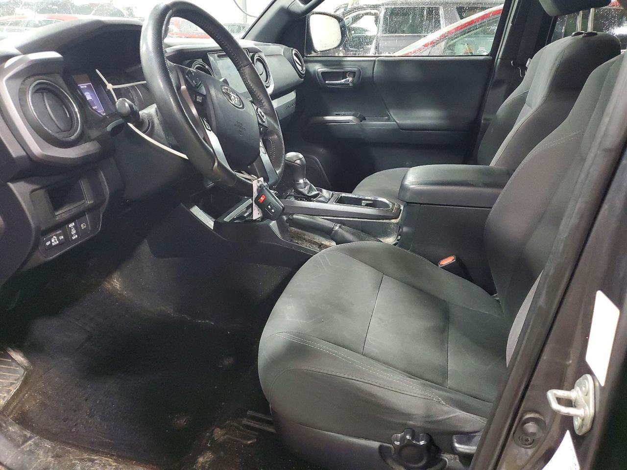 2018 Toyota Tacoma SR5 V6