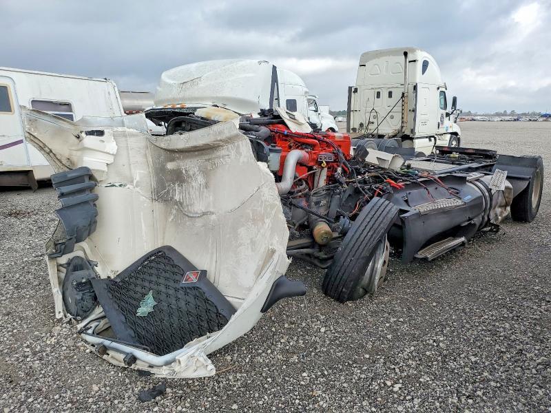 2025 International LT625 Semi Truck