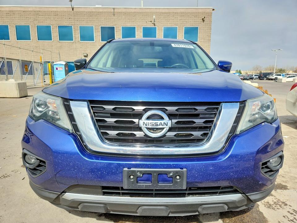 2017 Nissan Pathfinder Platinum