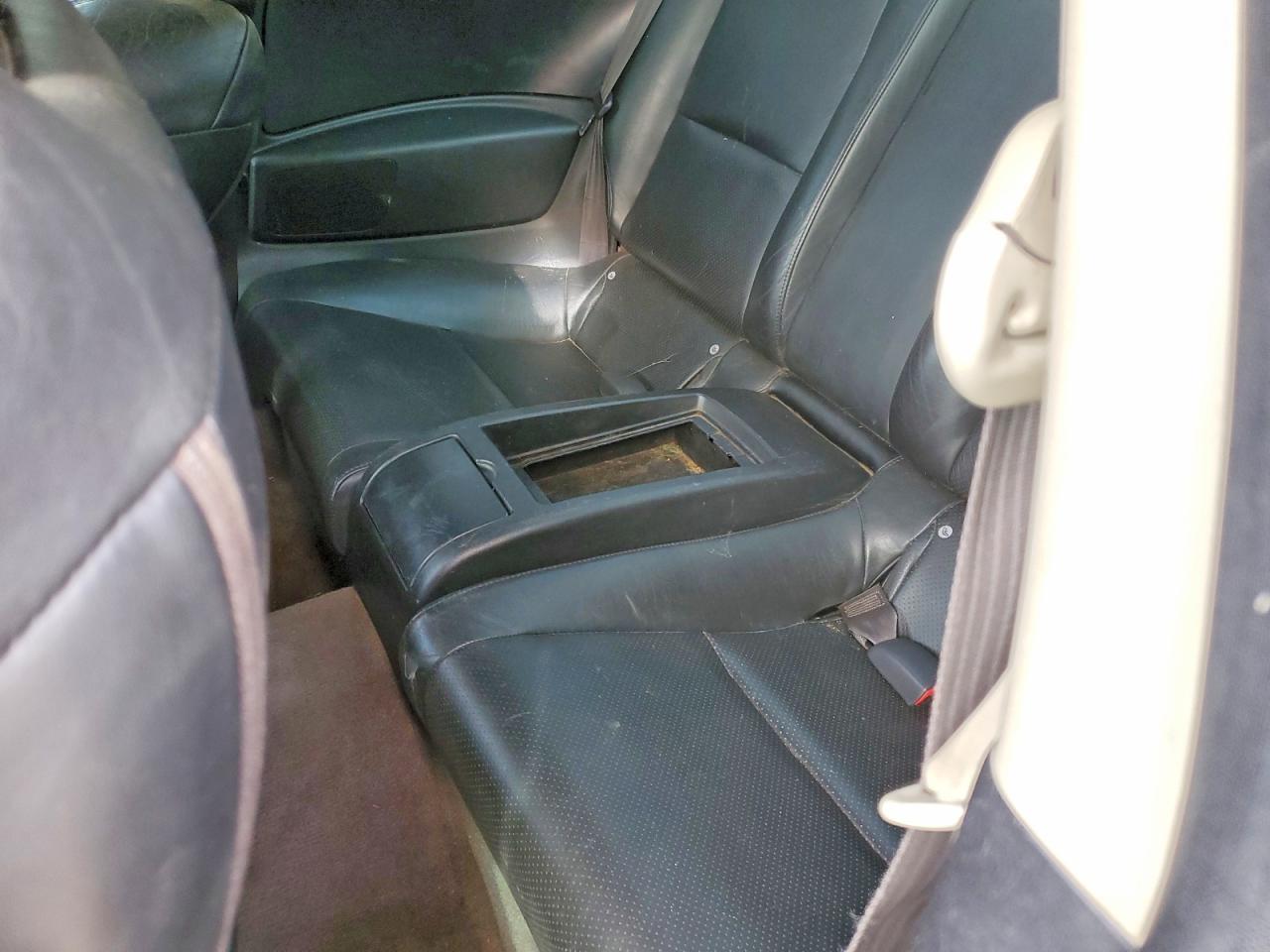 2003 Infiniti G35 Base