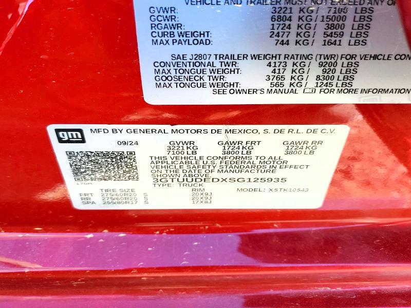 2025 GMC Sierra K1500 SLT