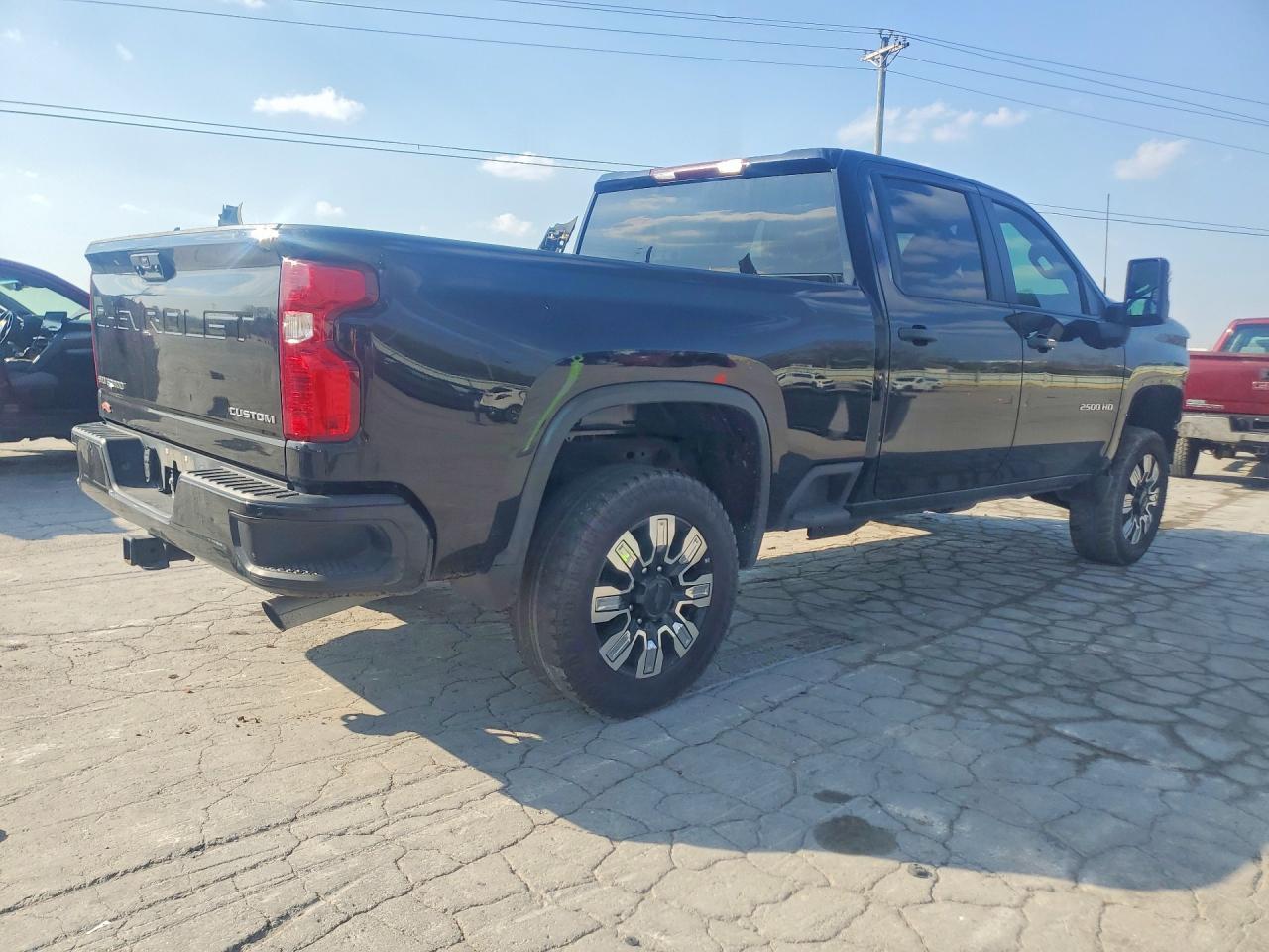 2024 Chevrolet Silverado K2500 Custom