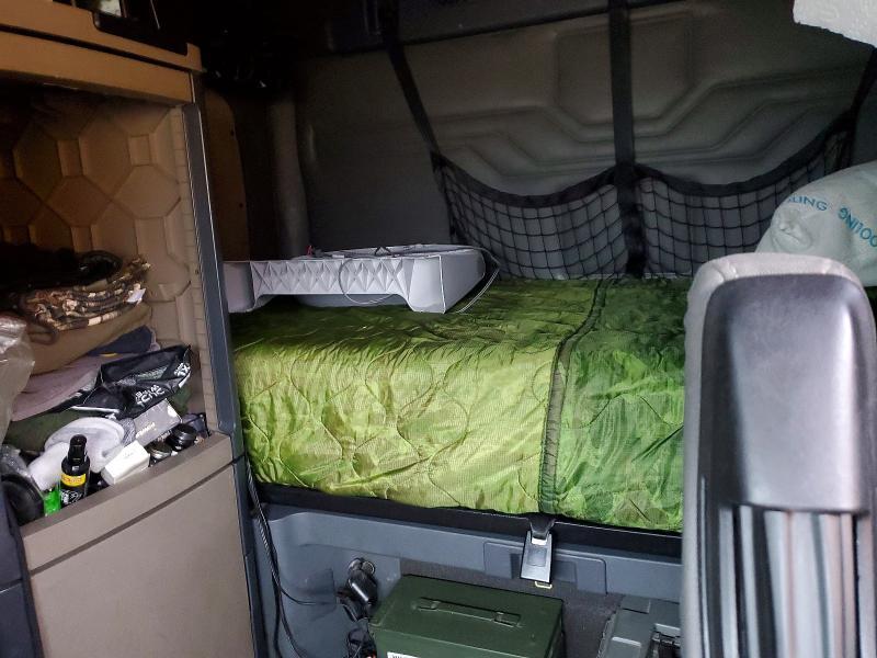 2016 Freigliner 2016 Freightliner Cascadia 125 Sleeper Cab Semi TR