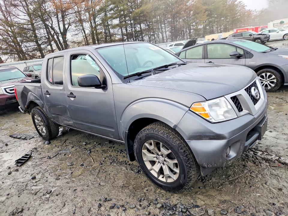 2020 Nissan Frontier SV
