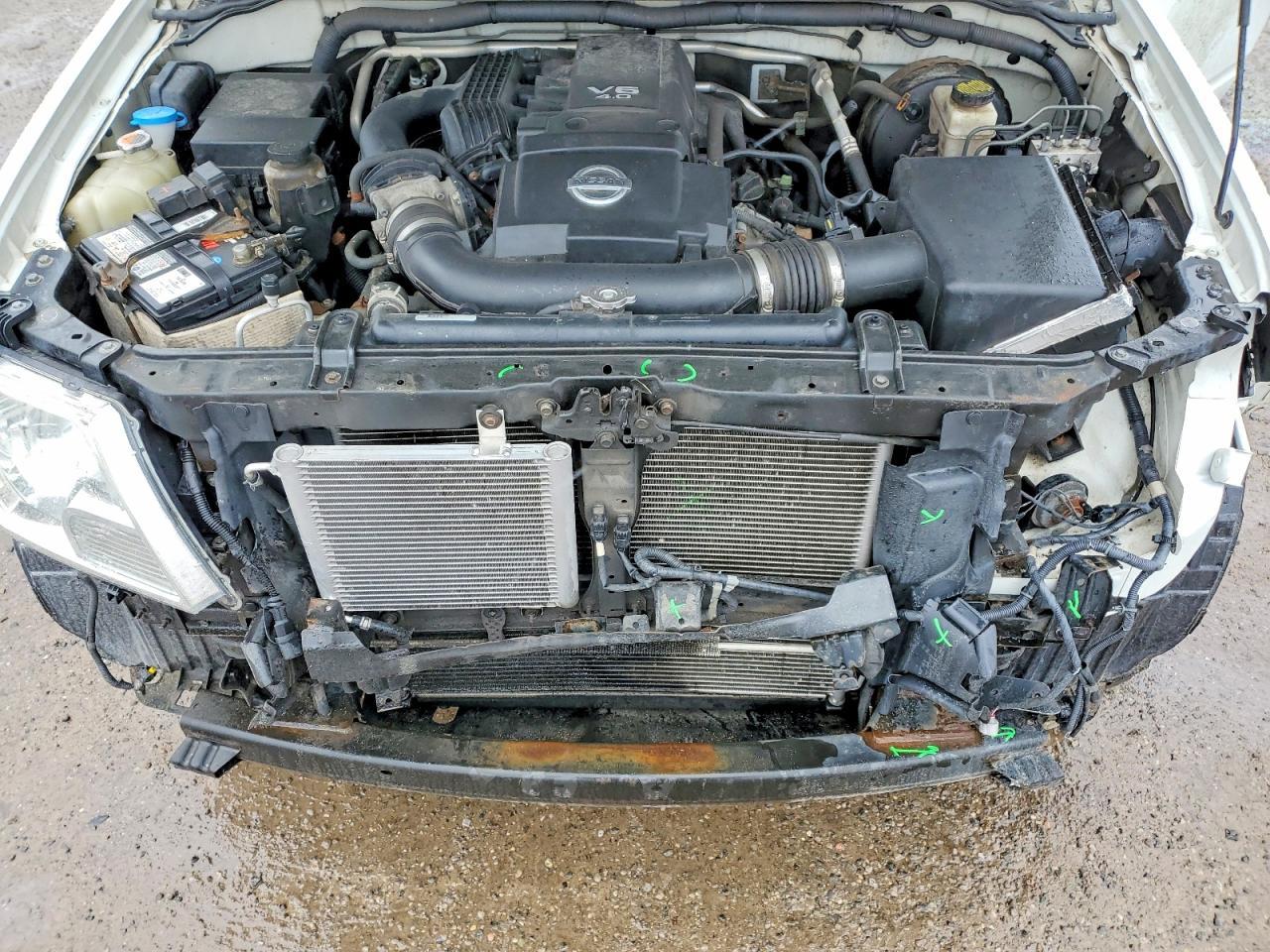 2016 Nissan Frontier SV