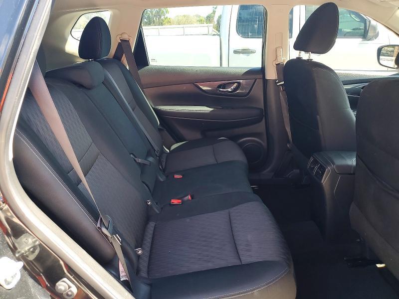 2019 Nissan Rogue sv