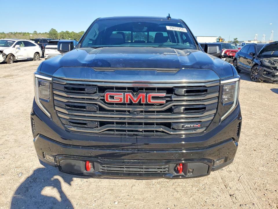 2024 GMC Sierra K1500 AT4