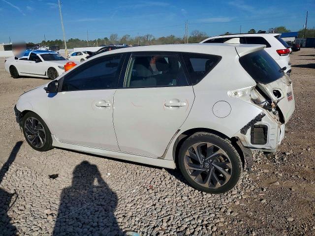 2016 Scion Im Base