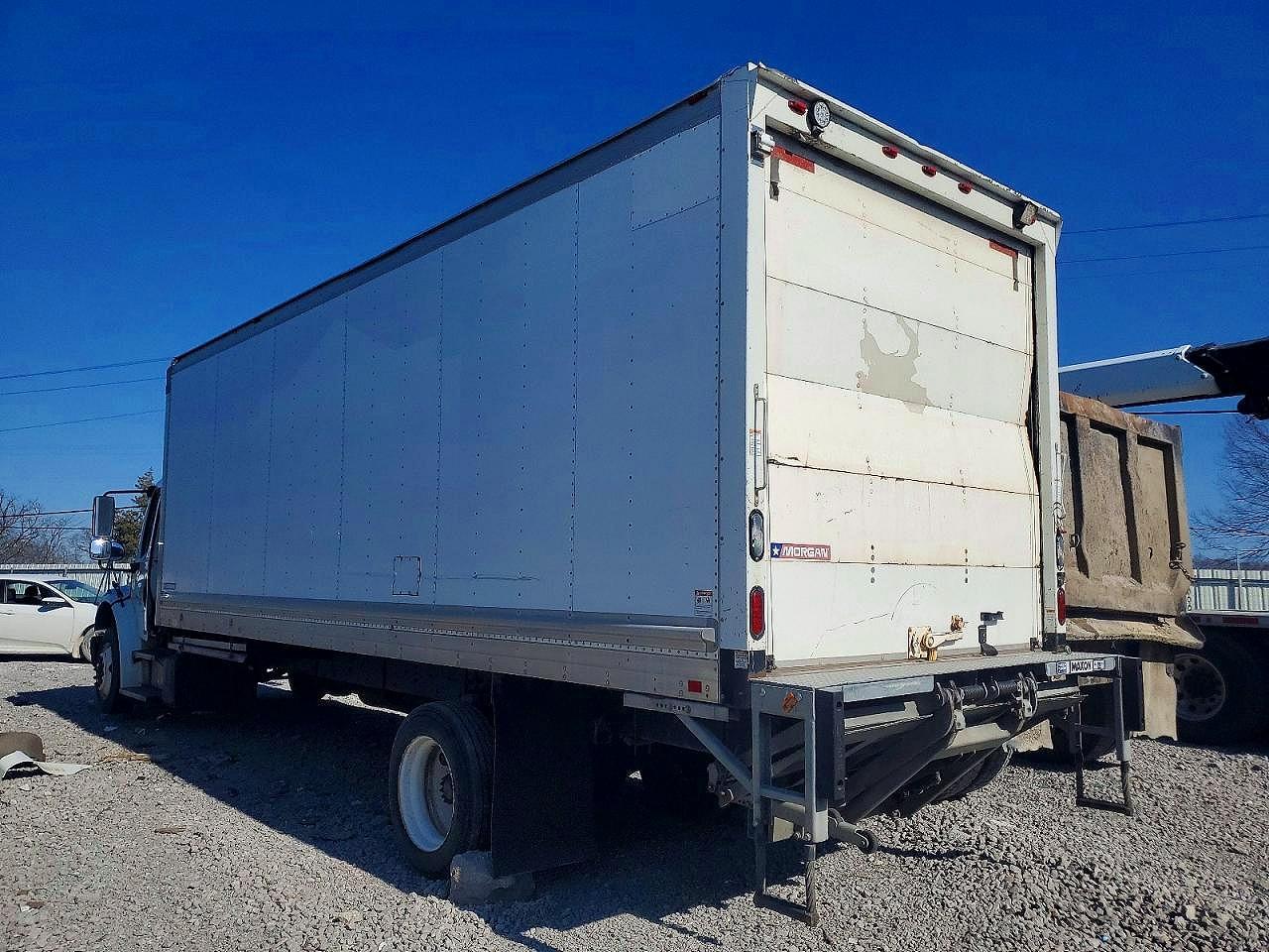 2012 Freightliner Business Class M2 BOX Truck