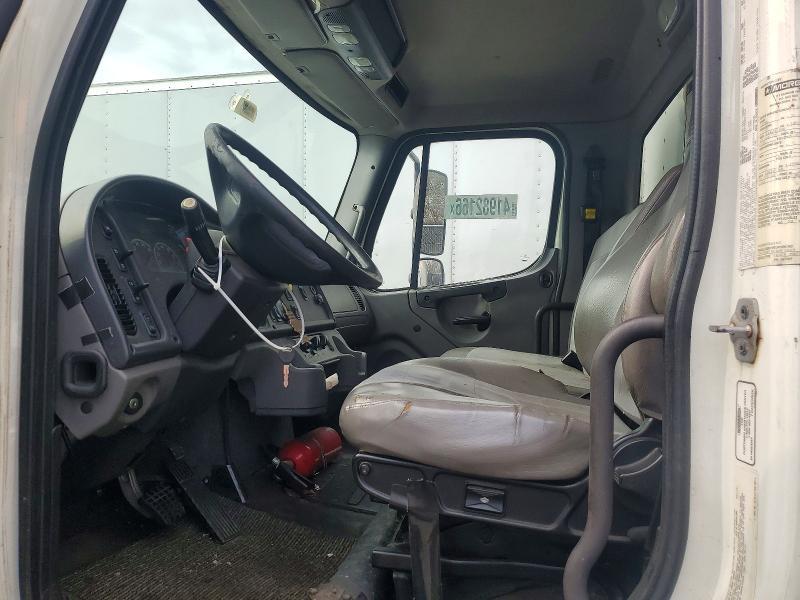 2015 Freightliner M2 106 Medium Duty