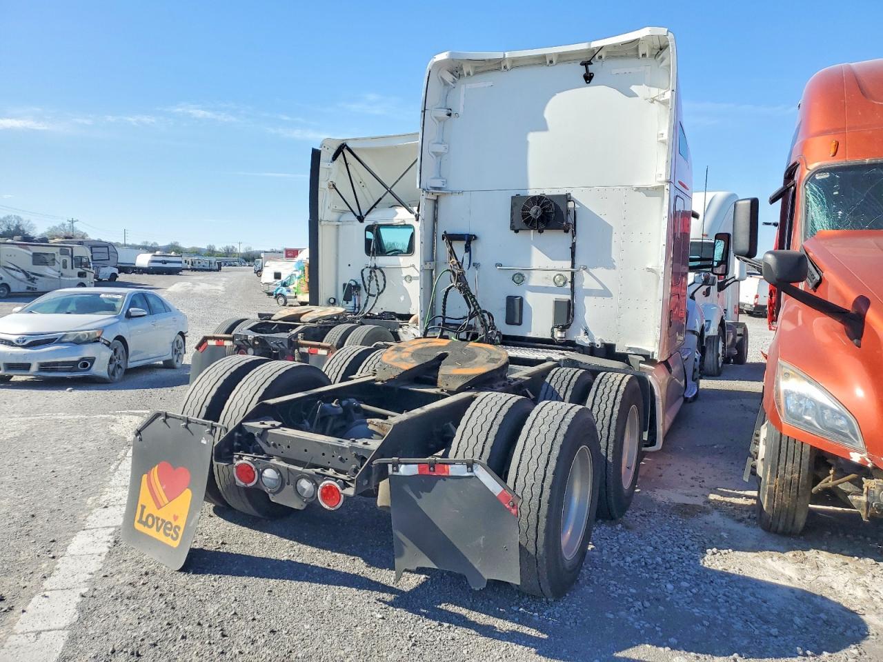 2018 Kenworth T680 Semi Truck