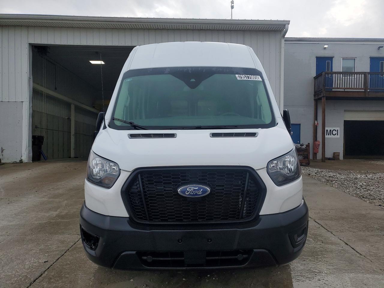 2023 Ford Transit T-250