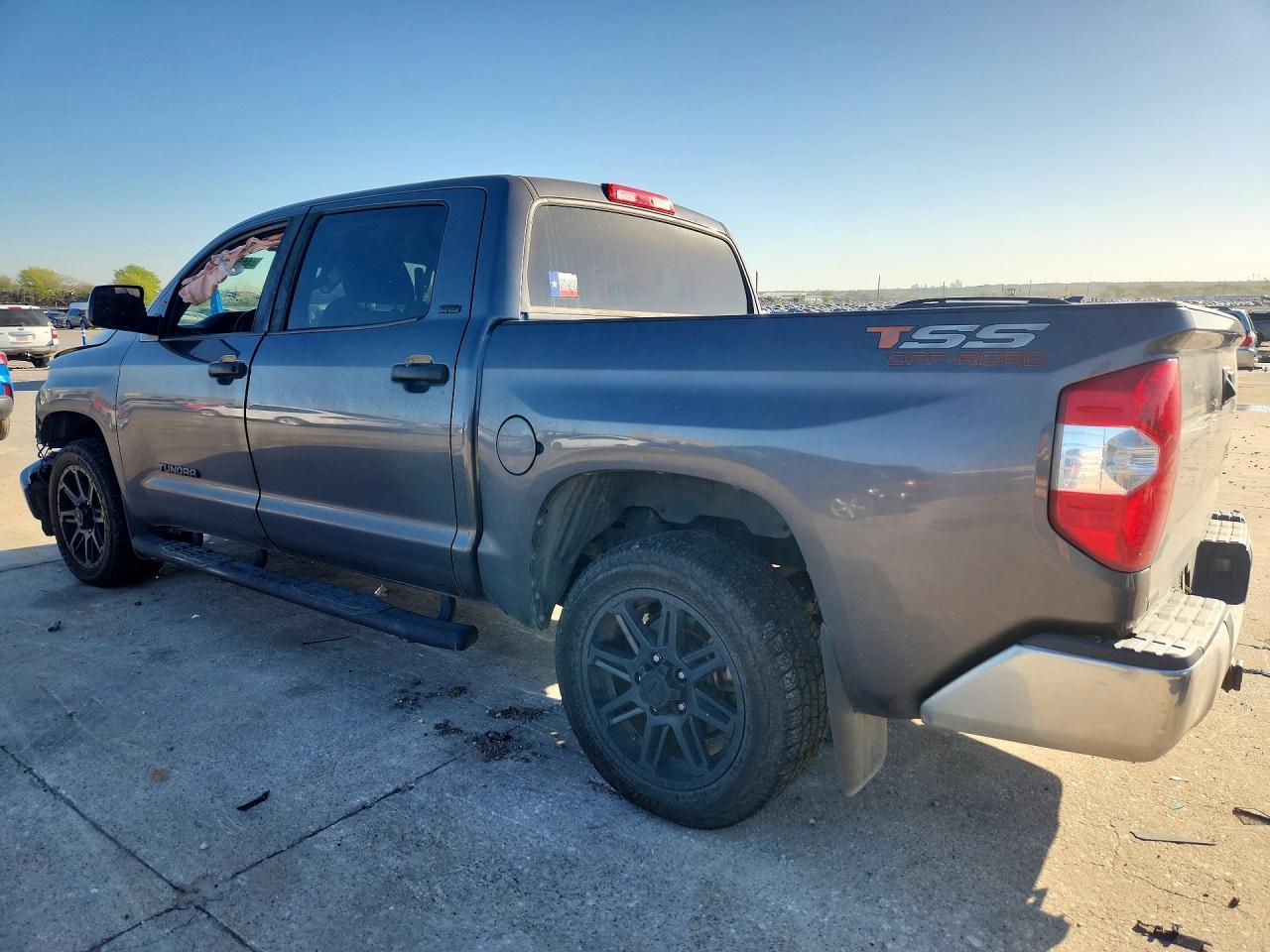 2019 Toyota Tundra SR5