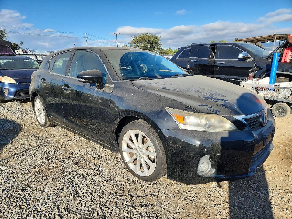 2013 Lexus Ct 200h Base