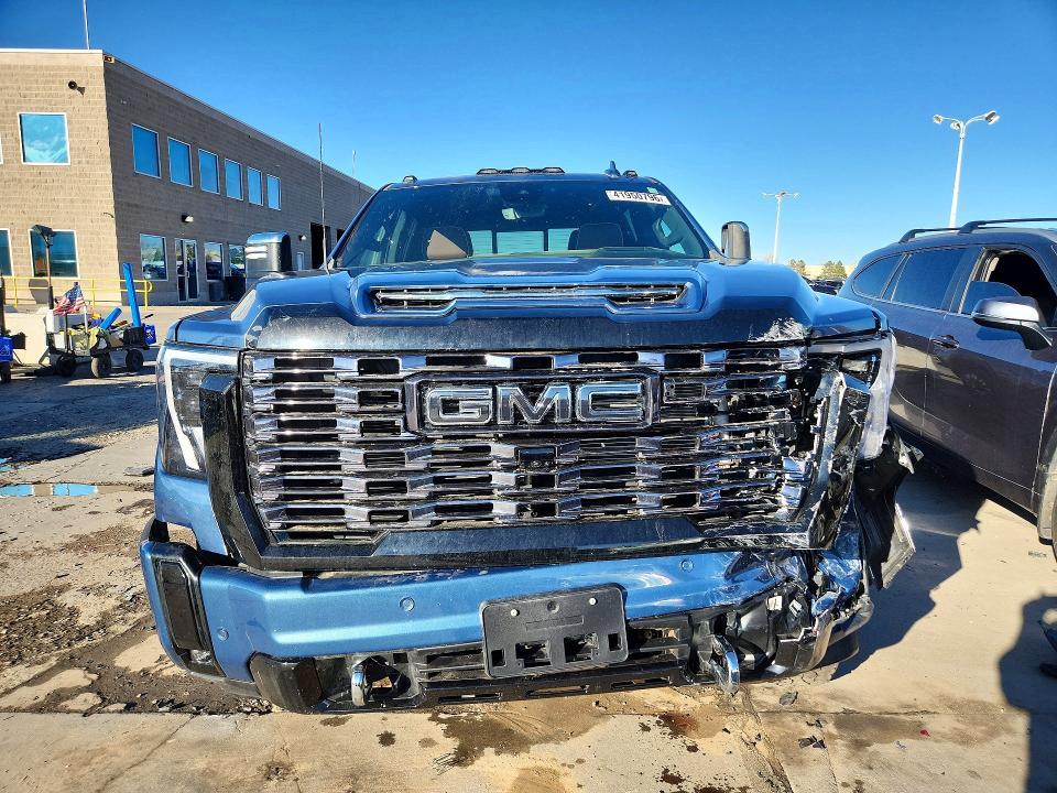 2026 GMC Sierra K2500 Denali Ultimate