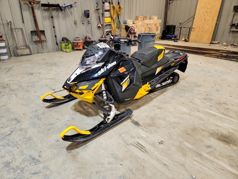 2017 Skidoo MXZ