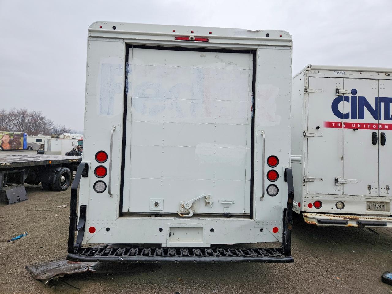 2022 Ford Econoline E450 Super Duty Commercial Stripped Chas