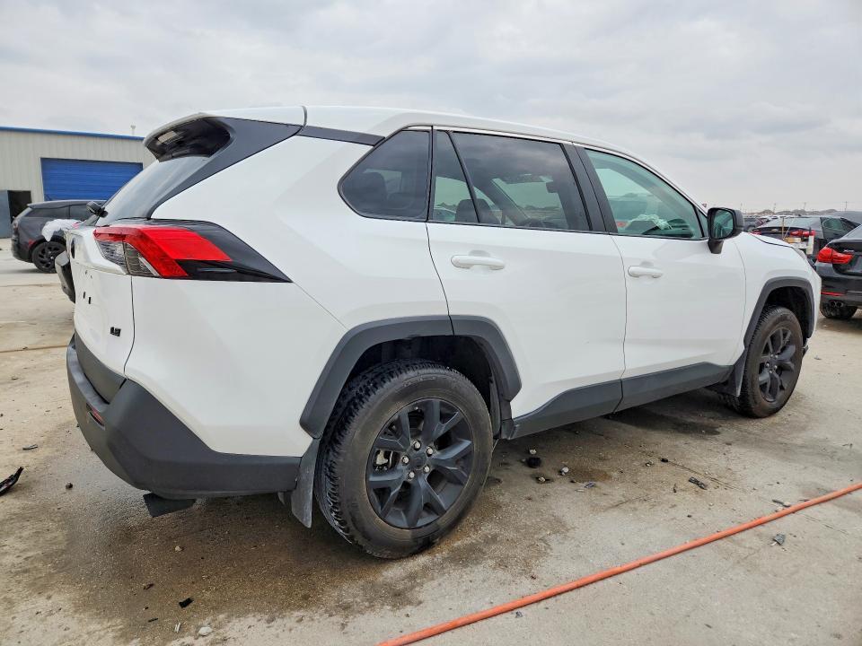 2025 Toyota Rav4 le