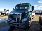 2015 Freightliner Cascadia Semi Truck
