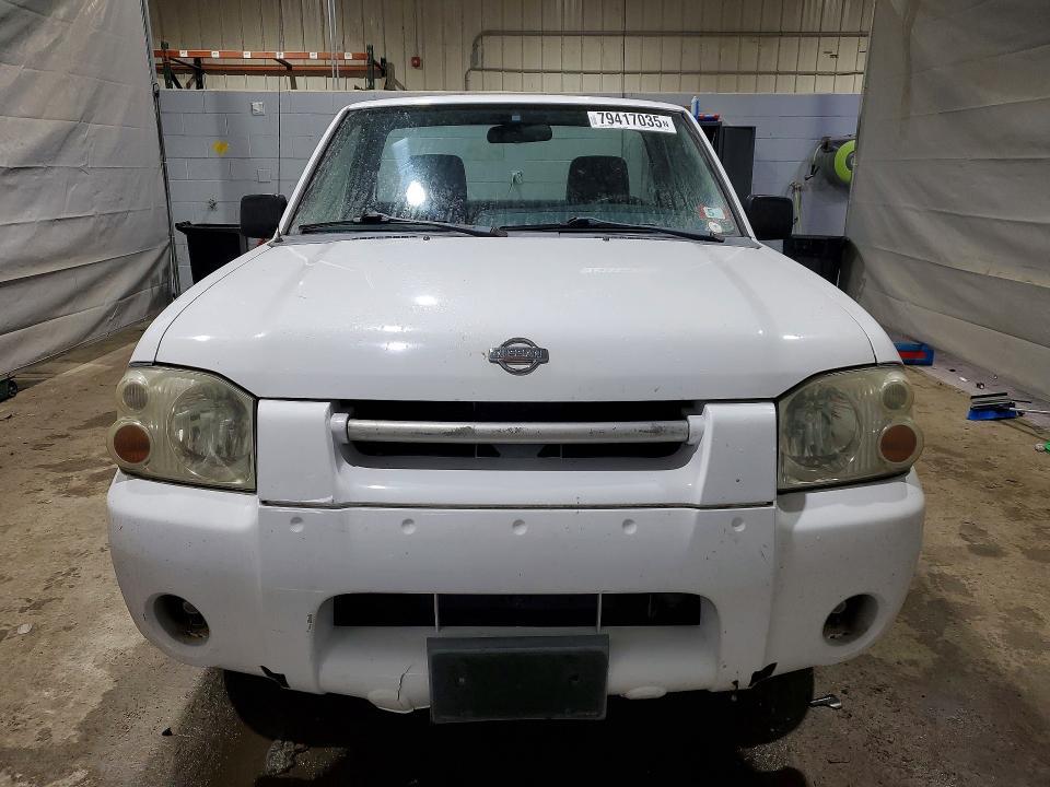2001 Nissan Frontier XE