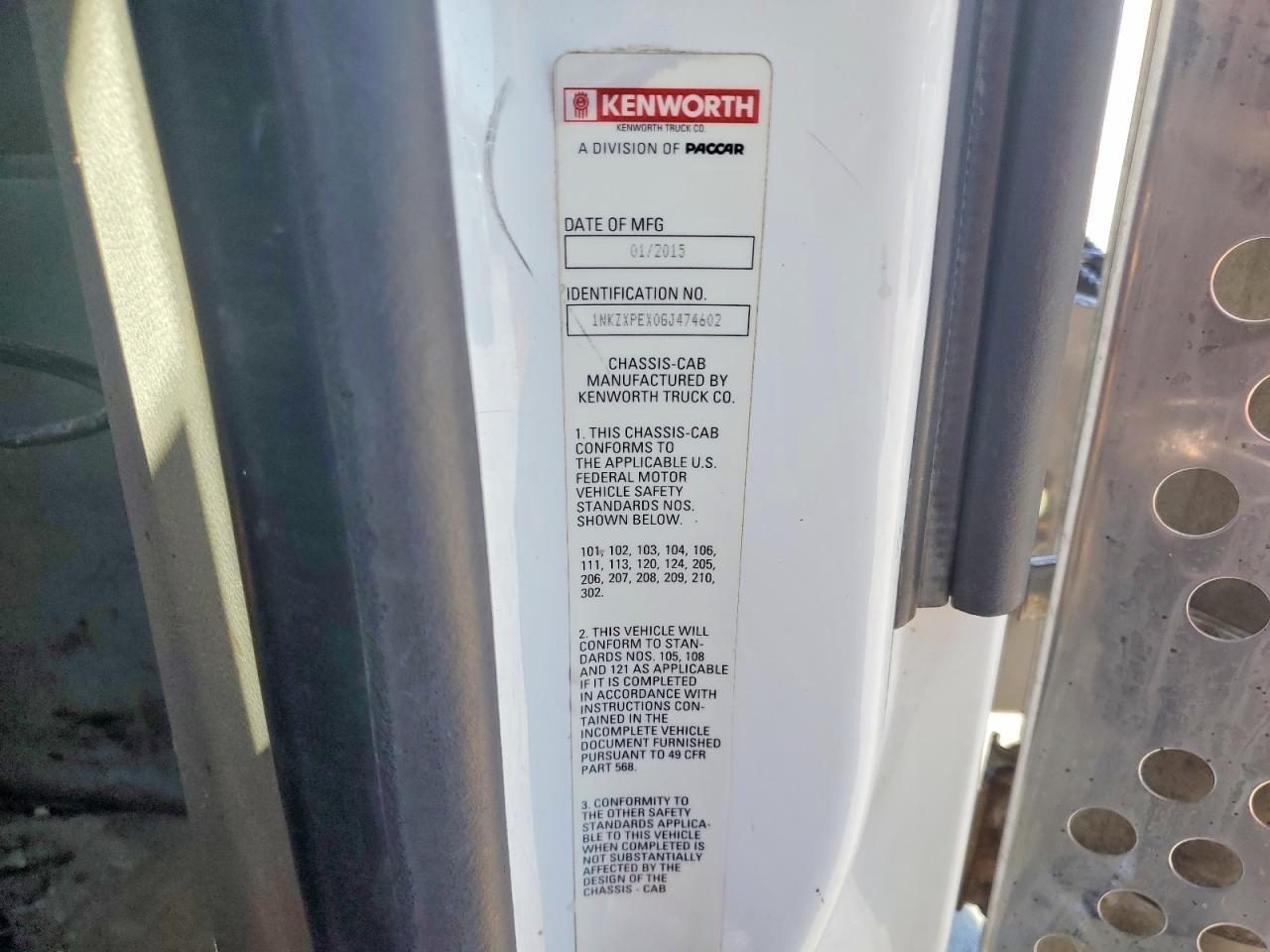 2016 Kenworth Constructi-Dump Truck