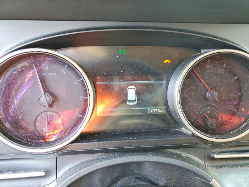 2022 KIA Carnival lx