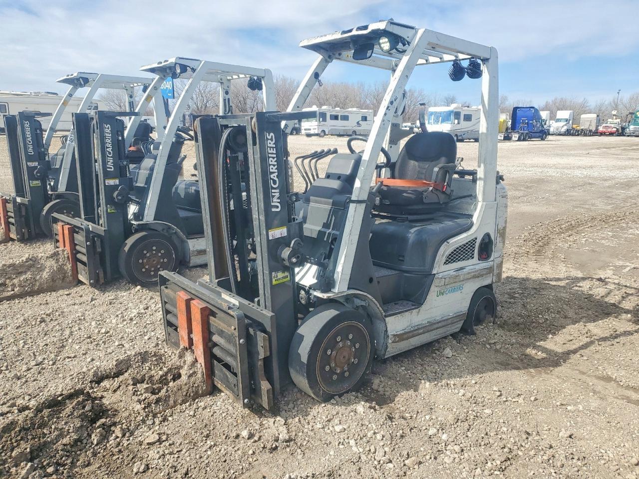 2015 Unicariers 2015 Nissan MCP1F2A20LV Forklift