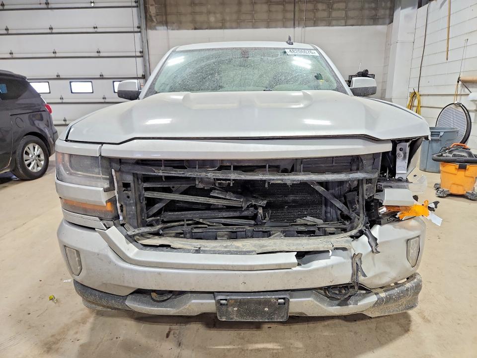 2017 Chevrolet Silverado K1500 lt