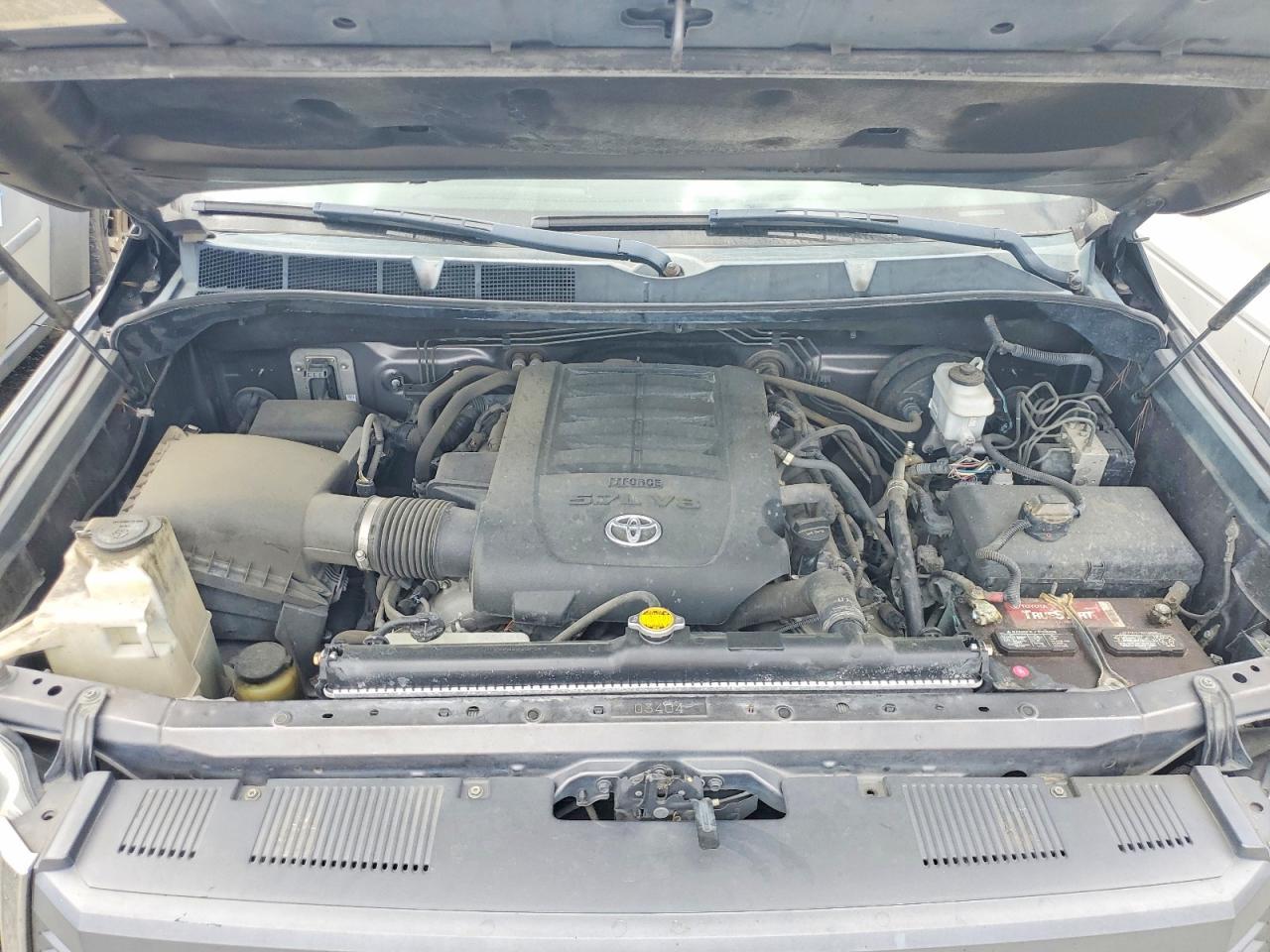 2014 Toyota Tundra SR5