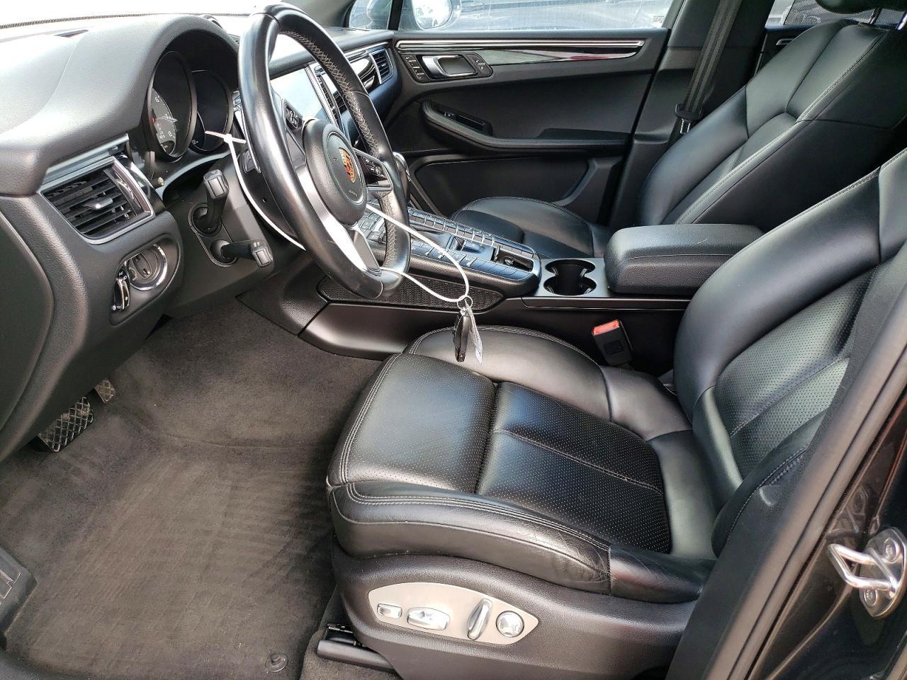 2017 Porsche Macan s