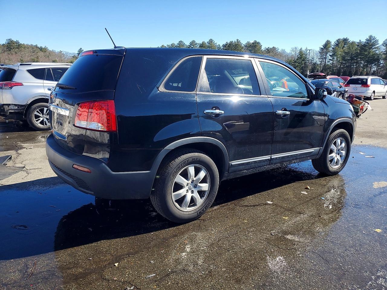 2013 KIA Sorento lx