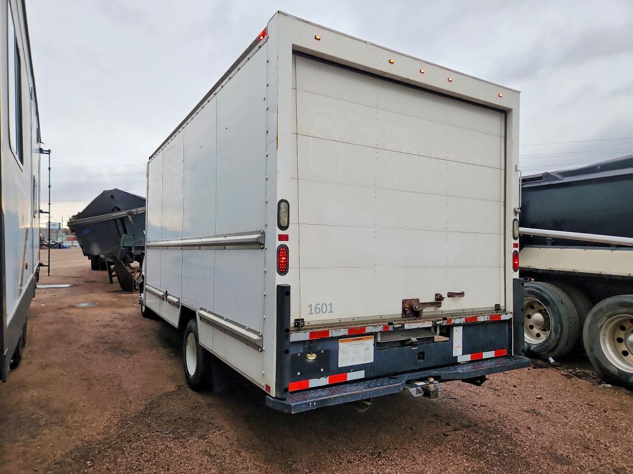 2016 GMC Savana Cutaway G3500